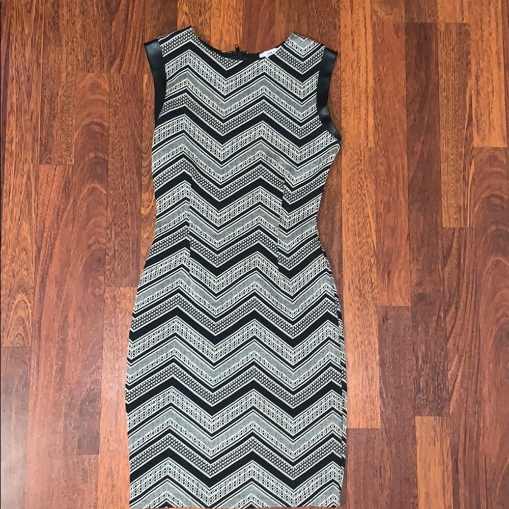 Bar III | Patterned sleeveless dress